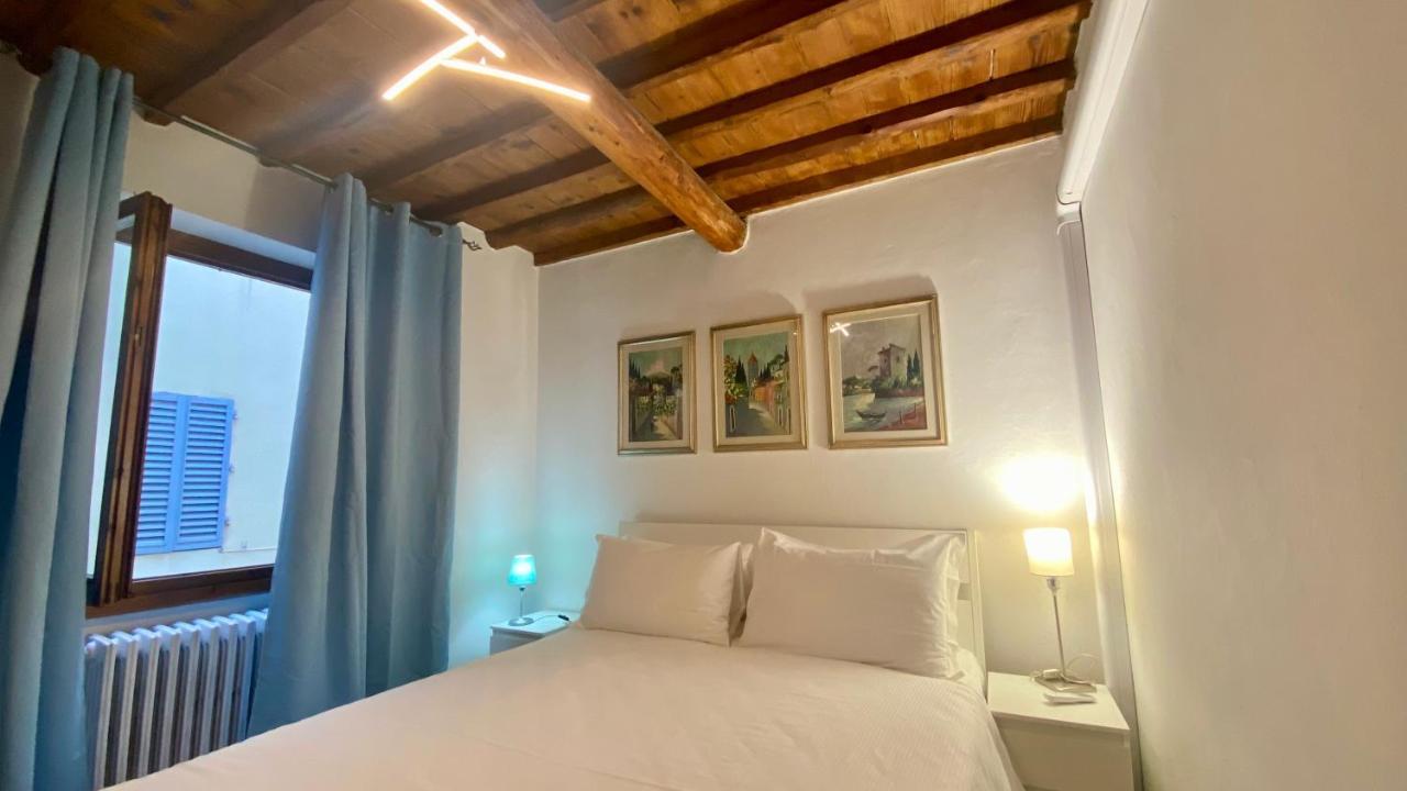 Chiasso Degli Armati * Florença